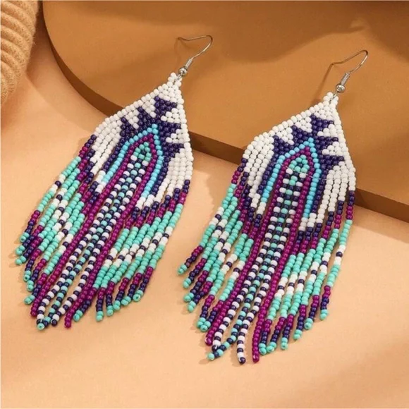 New Southwestern Boho Intricate Handmade Beaded Earrings - Picture 5 of 12